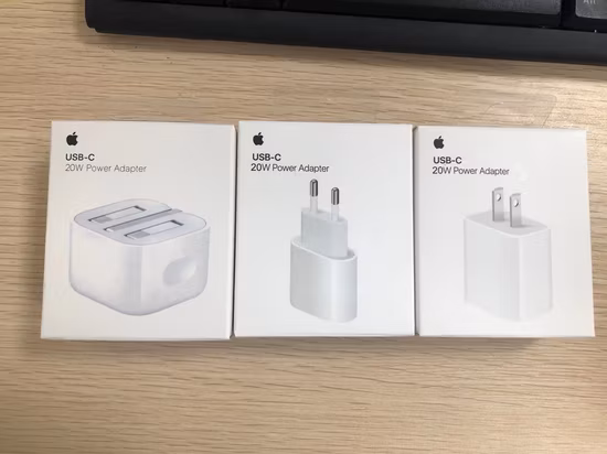 Preço de fábrica 20W Tipo C Adaptador de energia Original 1: 1 Carregamento rápido Pd USB C Carregador de celular para iPhone 13 PRO Max